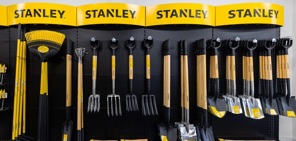 Stanley Showroom2